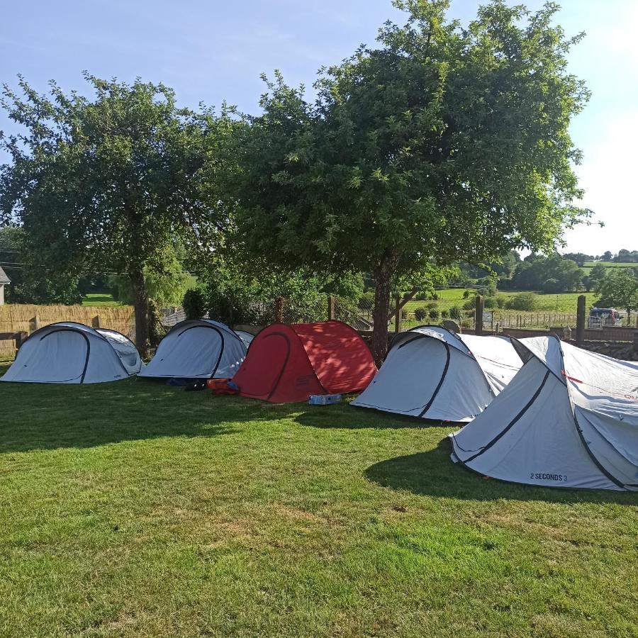 La Billardiere Camping A La Ferme Le Menil-Ciboult Exteriér fotografie