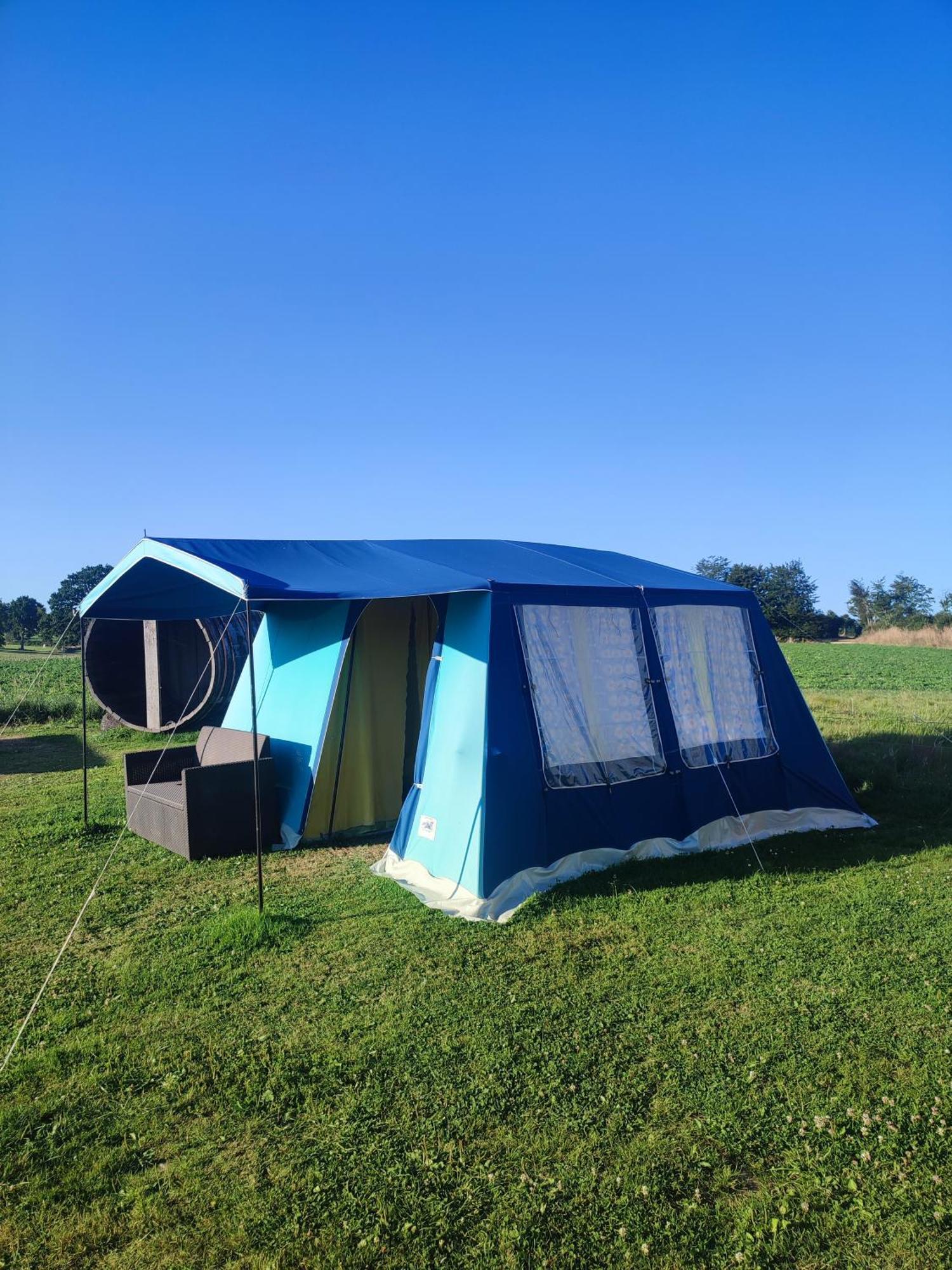 La Billardiere Camping A La Ferme Le Menil-Ciboult Exteriér fotografie
