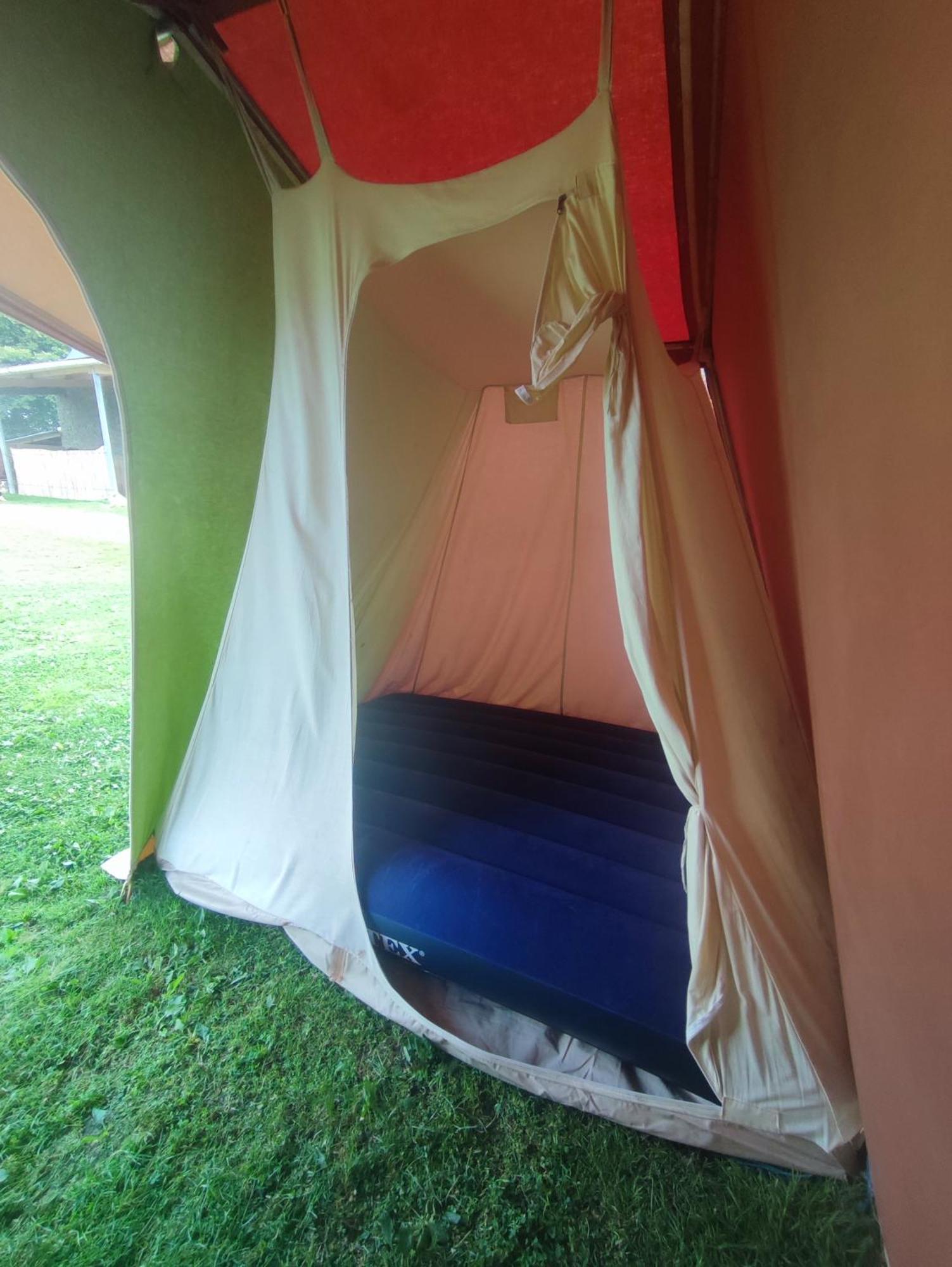 La Billardiere Camping A La Ferme Le Menil-Ciboult Exteriér fotografie